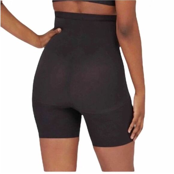 SPANX Assets Sensational Shaper High Waisted Shorts Black sz. 5 NWT - Picture 4 of 6